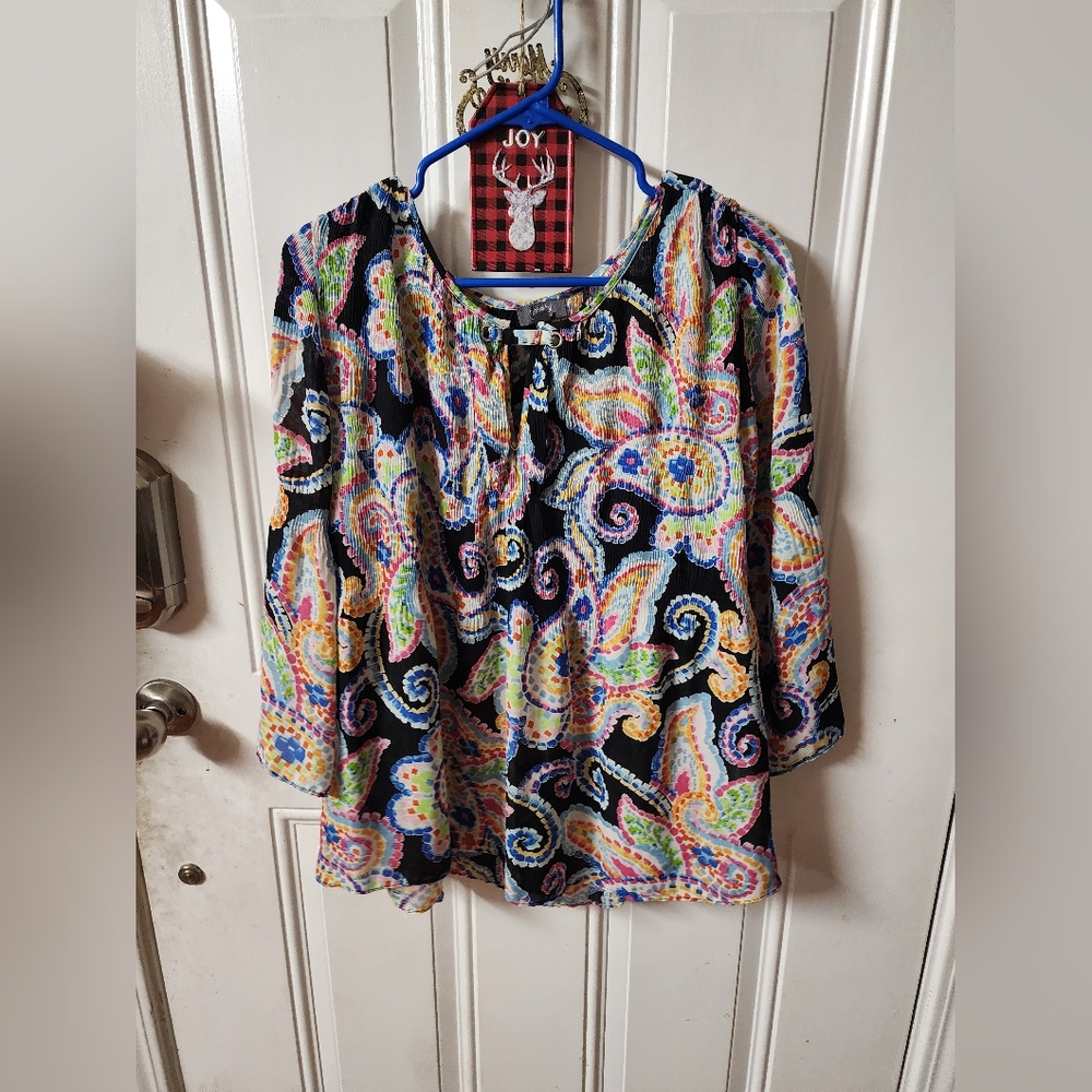 Women floral blouse bell sleeves